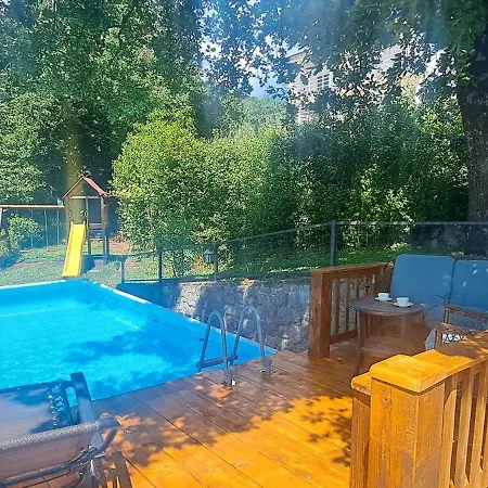 C.s. With The Pool * Abbázia