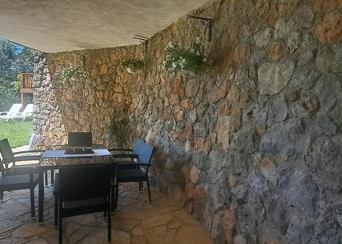 Apartman C.s. With The Pool *